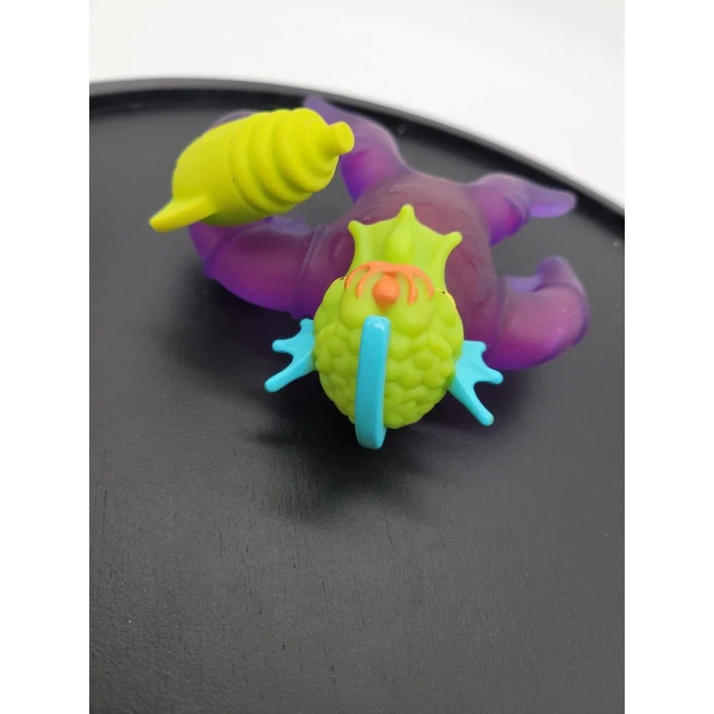 2020 Galaxy Blast Orbitox Heroes Goo Jit Zu Stretchy Action Figure Water Blaster